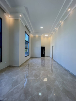 Imagem Casa com 3 Quartos à Venda, 360 m² em Parque São Cristóvão - Taubaté