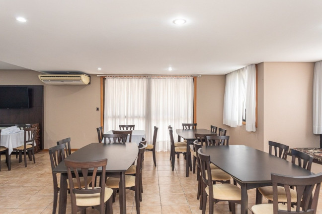 Imagem Imóvel com 3 Quartos à Venda, em Petrópolis - Porto Alegre Imagem Imóvel com 3 Quartos à Venda, em Petrópolis - Porto Alegre