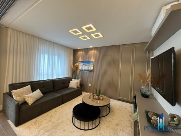 Imagem Apartamento com 3 Quartos à Venda, 190 m² em Pioneiros - Balneário Camboriú