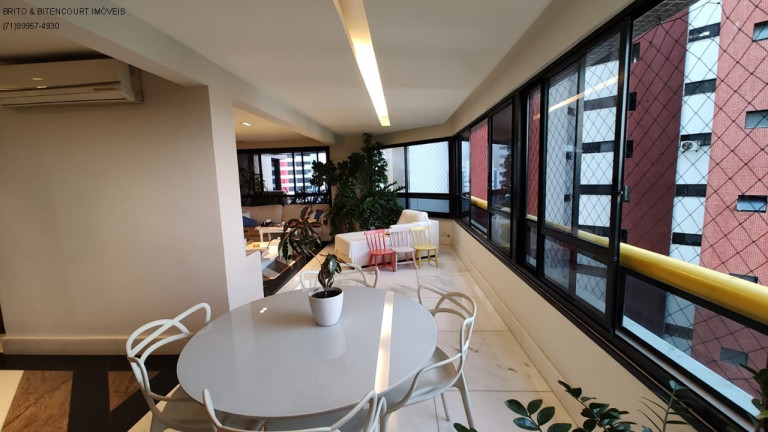 Imagem Imóvel com 4 Quartos à Venda, 350 m² em Itaigara - Salvador