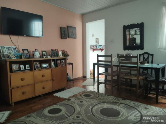 Imagem Casa com 2 Quartos à Venda, 238 m² em Sumaré - São Paulo Imagem Casa com 2 Quartos à Venda, 238 m² em Sumaré - São Paulo