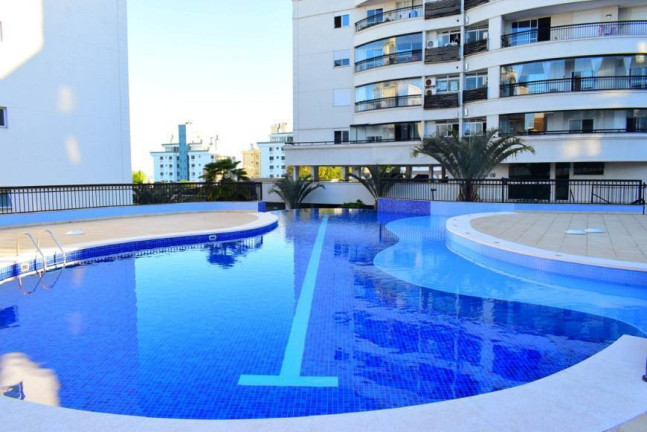 Apartamento com 3 Quartos à Venda, 111 m² em Coqueiros - Florianópolis