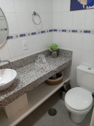 Imagem Apartamento com 2 Quartos à Venda, 75 m² em Pitangueiras - Guarujá