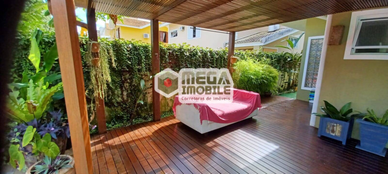 Imagem Casa com 3 Quartos à Venda, 248 m² em Jurerê Internacional - Florianópolis