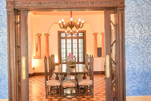 Imagem Apartamento com 3 Quartos à Venda, 131 m² em Moinhos De Vento - Porto Alegre