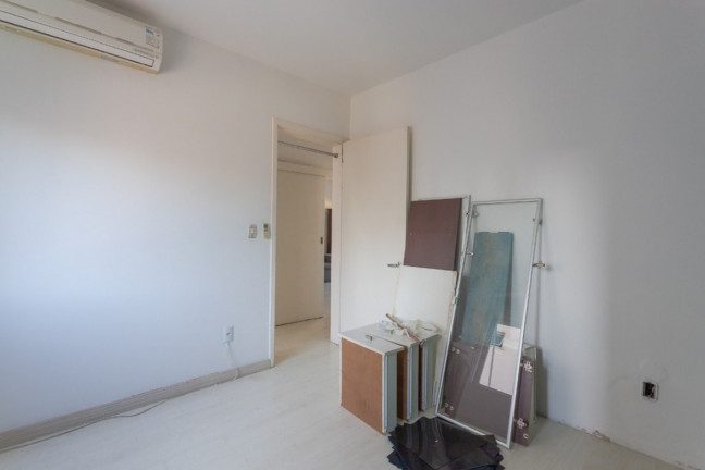 Imagem Imóvel com 2 Quartos à Venda, 66 m² em Petrópolis - Porto Alegre