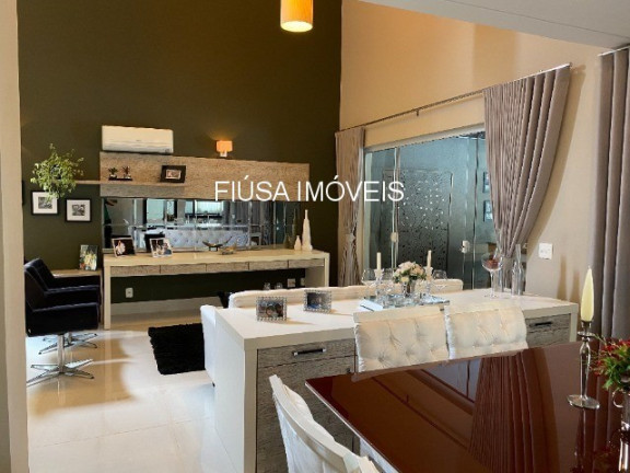 Imagem Casa com 3 Quartos à Venda, em Vila Do Golf - Ribeirão Preto Imagem Casa com 3 Quartos à Venda, em Vila Do Golf - Ribeirão Preto