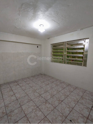 Imagem Casa com 5 Quartos à Venda, 298 m² em Centro - Manaus