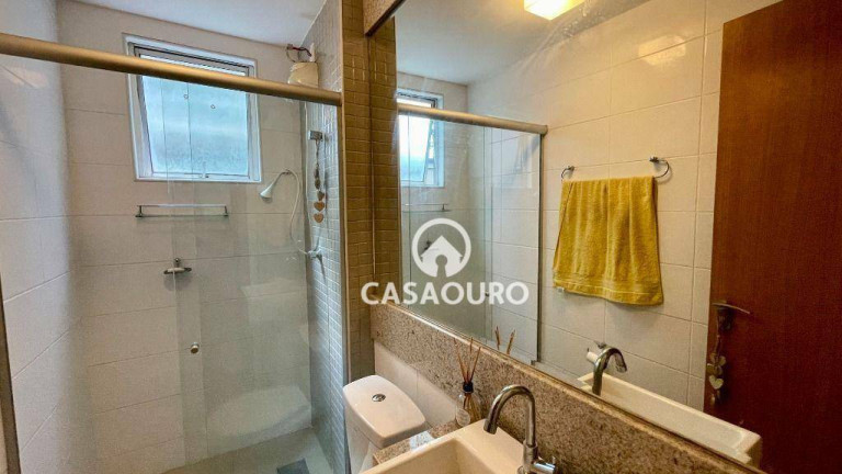 Imagem Apartamento com 3 Quartos à Venda, 130 m² em Santo Antônio - Belo Horizonte Imagem Apartamento com 3 Quartos à Venda, 130 m² em Santo Antônio - Belo Horizonte