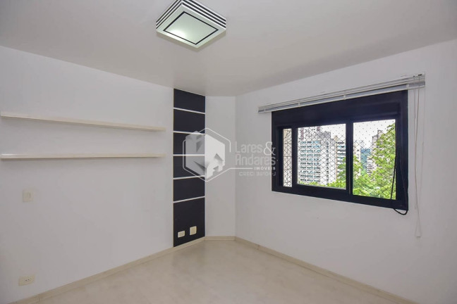 Imagem Apartamento com 4 Quartos à Venda, 228 m² em Jardim Londrina - São Paulo