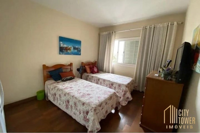 Imagem Casa com 5 Quartos à Venda, 229 m² em Planalto Paulista - São Paulo Imagem Casa com 5 Quartos à Venda, 229 m² em Planalto Paulista - São Paulo