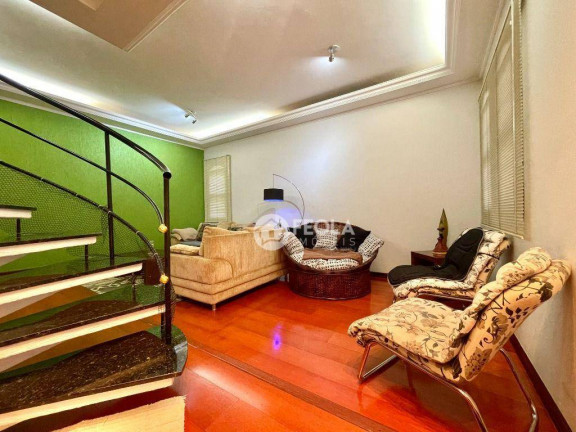 Imagem Casa com 3 Quartos à Venda, 287 m² em Jardim Sartori - Santa Bárbara D'oeste Imagem Casa com 3 Quartos à Venda, 287 m² em Jardim Sartori - Santa Bárbara D'oeste