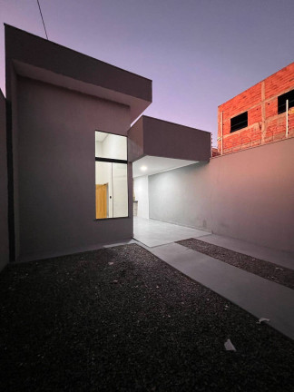 Imagem Casa com 3 Quartos à Venda, 104 m² em Jardim Suíço - Anápolis