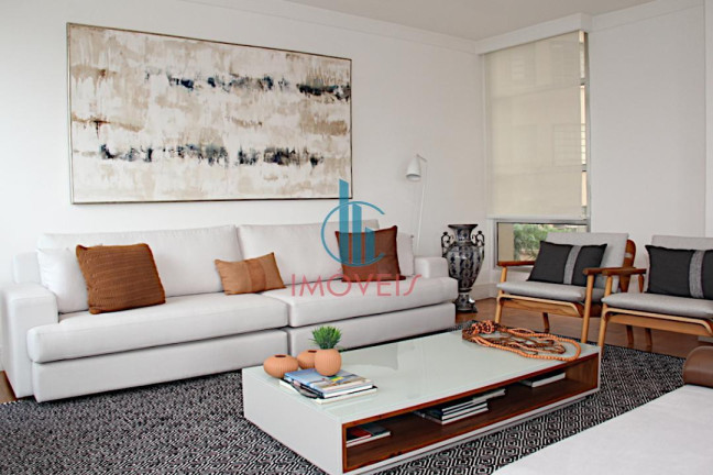 Imagem Apartamento com 3 Quartos à Venda, 220 m² em Bela Vista - São Paulo