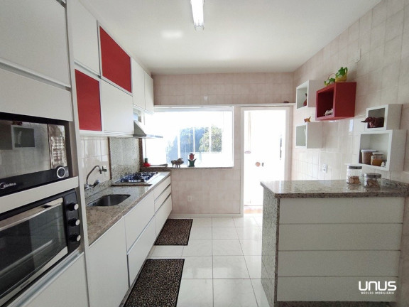 Imagem Casa com 3 Quartos à Venda,  em Ponta De Baixo - São José