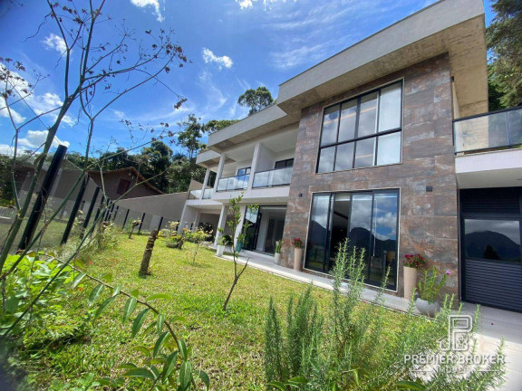 Imagem Casa com 3 Quartos à Venda ou Locação, 399 m² em Panorama - Teresópolis Imagem Casa com 3 Quartos à Venda ou Locação, 399 m² em Panorama - Teresópolis
