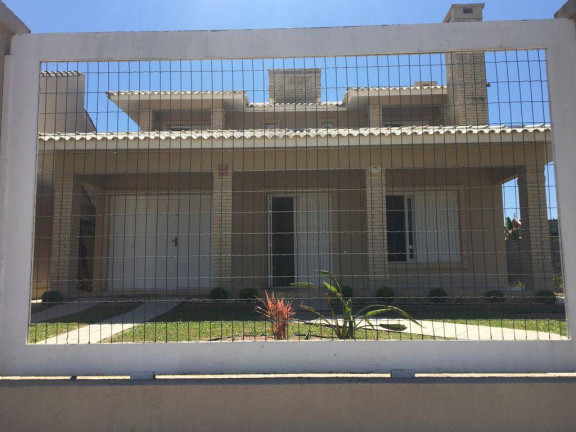 Casa com 1 Quarto à Venda,  em Atlântida Sul - Osório