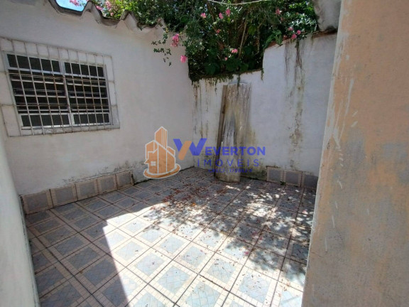 Imagem Casa com 2 Quartos à Venda, 260 m² em Itaguai - Mongaguá
