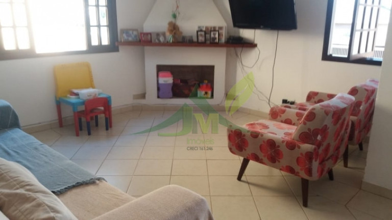 Imagem Casa com 2 Quartos à Venda, 350 m² em Nova Gardenia - Atibaia Imagem Casa com 2 Quartos à Venda, 350 m² em Nova Gardenia - Atibaia