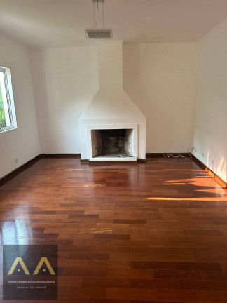 Imagem Casa com 3 Quartos à Venda, 300 m² em Alphaville - Santana De Parnaíba Imagem Casa com 3 Quartos à Venda, 300 m² em Alphaville - Santana De Parnaíba