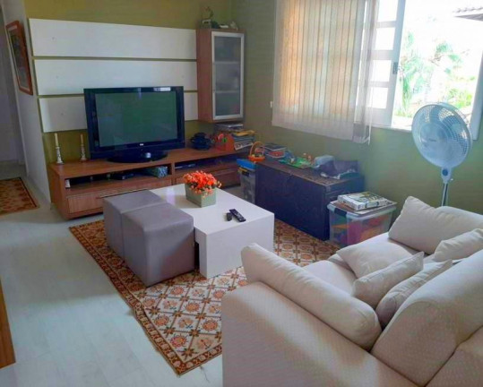 Imagem Casa com 5 Quartos à Venda, 300 m² em Busca Vida (abrantes) - Camaçari