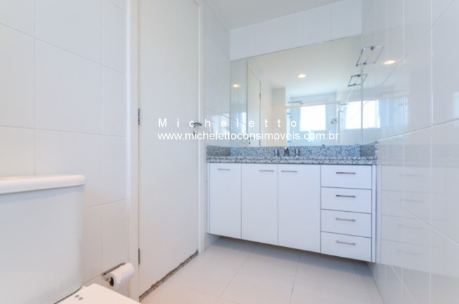 Imagem Apartamento com 3 Quartos à Venda, 202 m² em Indianópolis - São Paulo Imagem Apartamento com 3 Quartos à Venda, 202 m² em Indianópolis - São Paulo