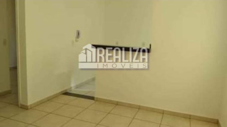 Apartamento com 2 Quartos à Venda, 48 m² em Conjunto Pontal - Uberaba