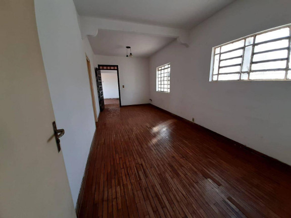 Casa com 2 Quartos à Venda,  em Parque Vista Alegre - Bauru