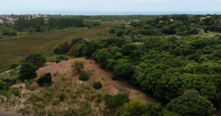 Imóvel com 3 Quartos à Venda, 71.000 m² em Perocão - Guarapari