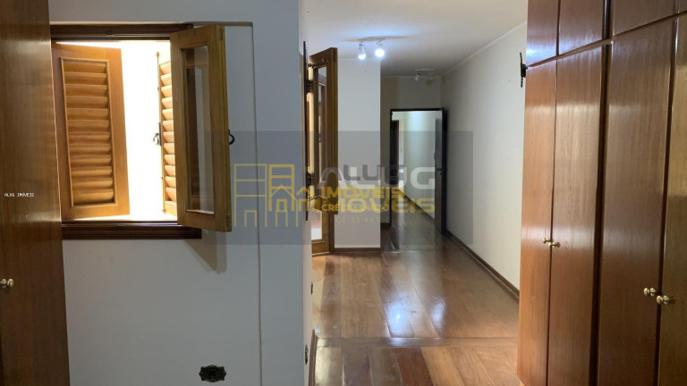 Imagem Casa com 3 Quartos à Venda, 230 m² em Vila Osasco - Osasco