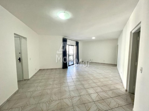 Apartamento com 3 Quartos para Alugar, 130 m² em Pitangueiras - Guarujá
