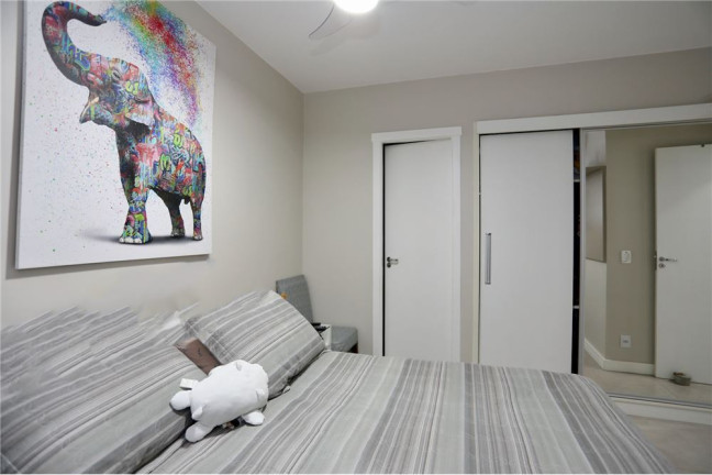 Imagem Apartamento com 3 Quartos à Venda, 66 m² em Vila Ipiranga - Porto Alegre Imagem Apartamento com 3 Quartos à Venda, 66 m² em Vila Ipiranga - Porto Alegre