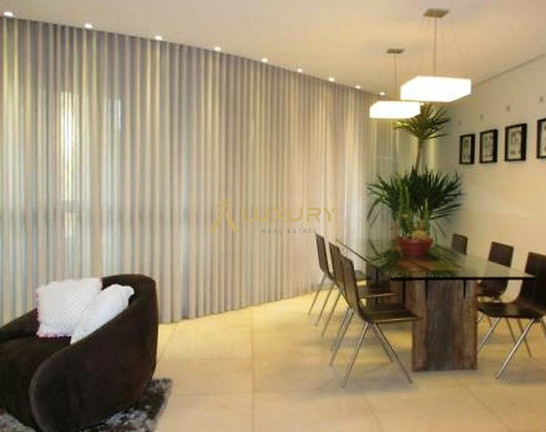 Imagem Imóvel com 4 Quartos à Venda, 204 m² em Belvedere - Belo Horizonte