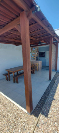 Imagem Casa com 2 Quartos à Venda, 69 m² em Universitário - Tijucas