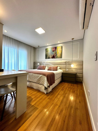 Imagem Casa com 3 Quartos à Venda, em Glória - Joinville Imagem Casa com 3 Quartos à Venda, em Glória - Joinville