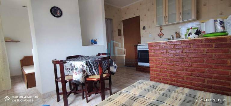 Kitnet com 1 Quarto à Venda, 30 m² em Real - Praia Grande