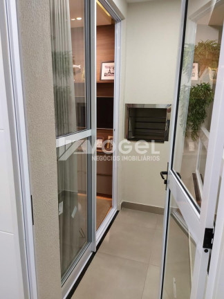 Imagem Apartamento com 2 Quartos à Venda, 51 m² em Jardim Carvalho - Porto Alegre Imagem Apartamento com 2 Quartos à Venda, 51 m² em Jardim Carvalho - Porto Alegre