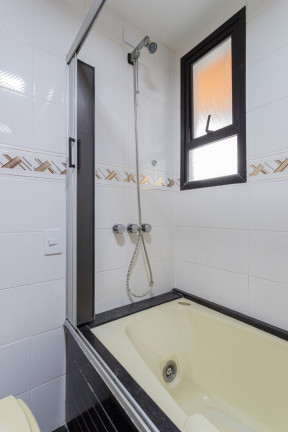 Imagem Imóvel com 3 Quartos à Venda, 184 m² em Aclimação - São Paulo Imagem Imóvel com 3 Quartos à Venda, 184 m² em Aclimação - São Paulo
