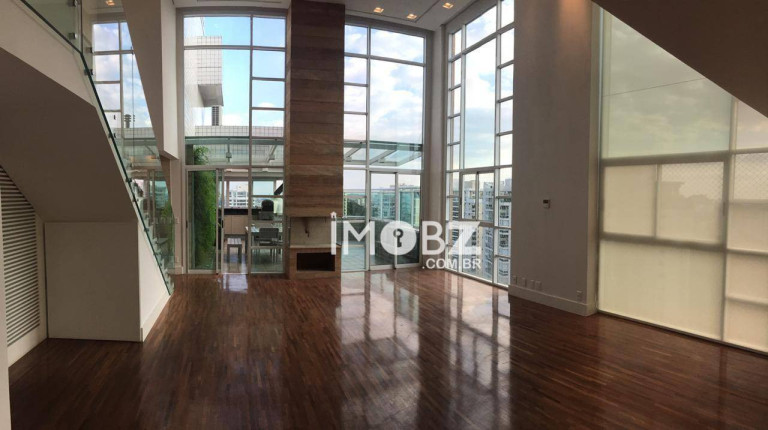 Foto do imóvel Imóvel com 4 Quartos à Venda, 380 m² em Villaggio Panamby - São Paulo