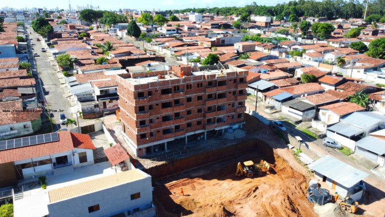 Imagem Apartamento com 2 Quartos à Venda, 50 m² em Mangabeira - João Pessoa