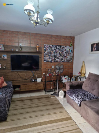 Imagem Casa com 3 Quartos à Venda, 258 m² em Barreiros - São José