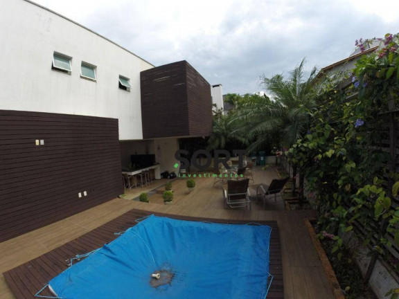 Imagem Casa com 2 Quartos à Venda, 460 m² em Praia Brava - Itajaí