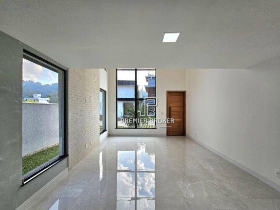 Imagem Casa com 4 Quartos à Venda, 155 m² em Posse - Teresópolis