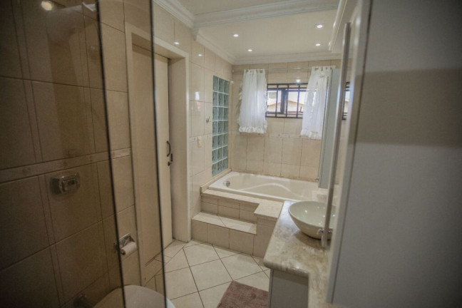 Imagem Casa com 6 Quartos à Venda, 293 m² em Campos Novos - Campos Novos