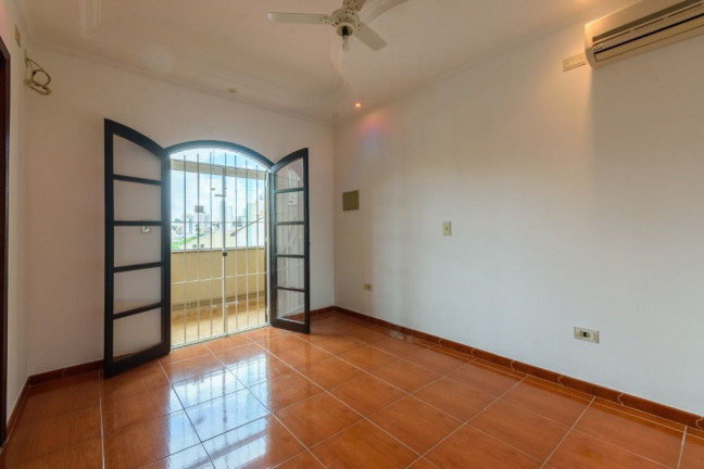 Imagem Casa com 3 Quartos à Venda, 162 m² em Vila Gustavo - São Paulo Imagem Casa com 3 Quartos à Venda, 162 m² em Vila Gustavo - São Paulo