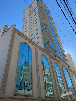Apartamento com 3 Quartos à Venda, 164 m² em Meia Praia - Itapema