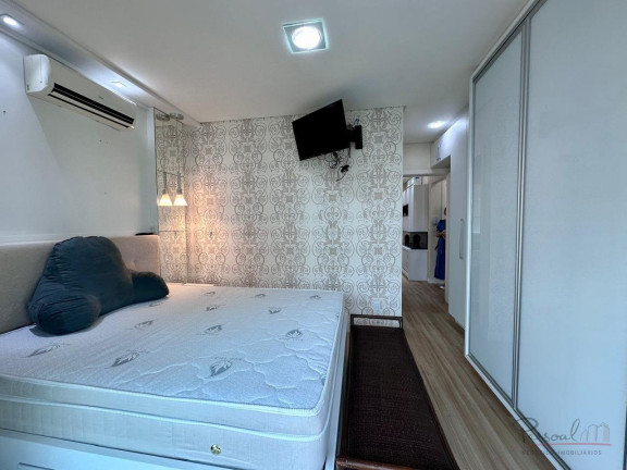 Imagem Apartamento com 3 Quartos à Venda, 217 m² em Centro - Florianópolis Imagem Apartamento com 3 Quartos à Venda, 217 m² em Centro - Florianópolis