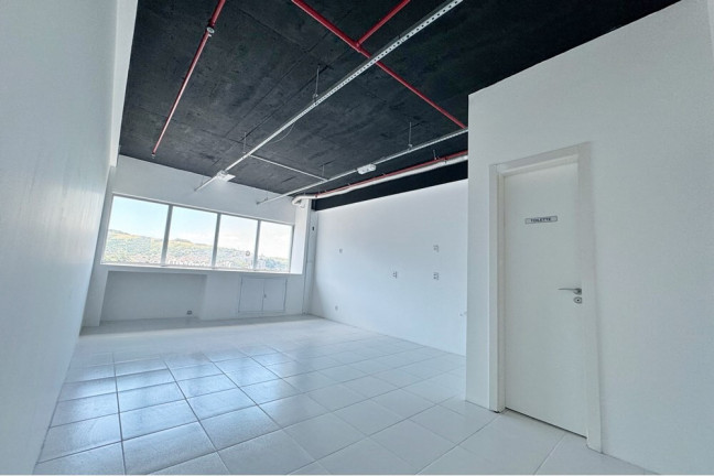 Imagem Sala Comercial à Venda, 35 m² em Jardim Botânico - Porto Alegre Imagem Sala Comercial à Venda, 35 m² em Jardim Botânico - Porto Alegre