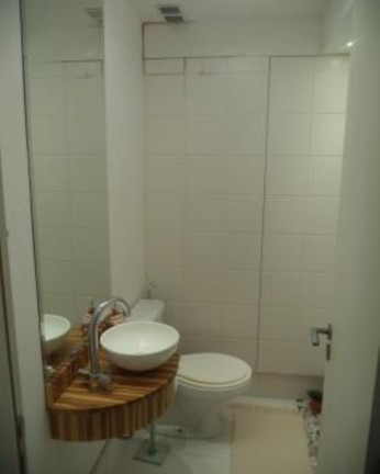 Imagem Imóvel com 4 Quartos à Venda, 180 m² em Centro - Nova Iguaçu Imagem Imóvel com 4 Quartos à Venda, 180 m² em Centro - Nova Iguaçu