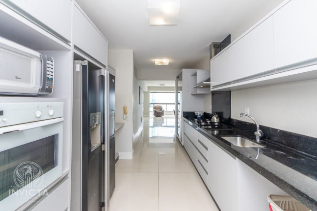 Imagem Cobertura com 5 Quartos à Venda, 623 m² em Centro - Balneário Camboriú